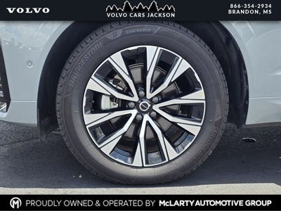 2024 Volvo XC60 B5 Plus Dark Theme