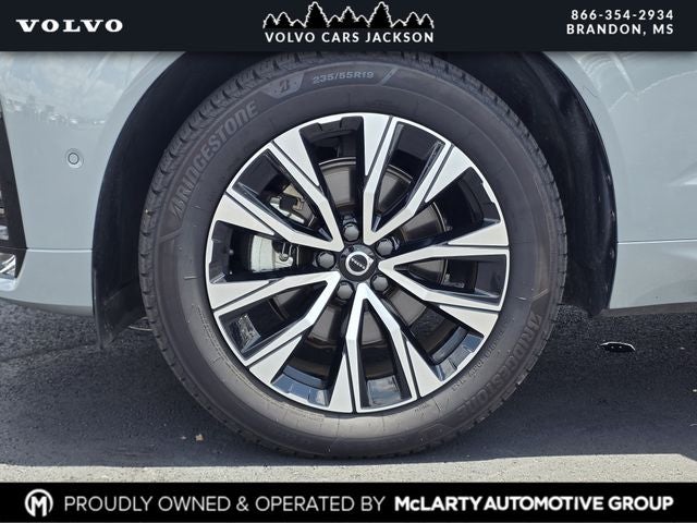 2024 Volvo XC60 B5 Plus Dark Theme