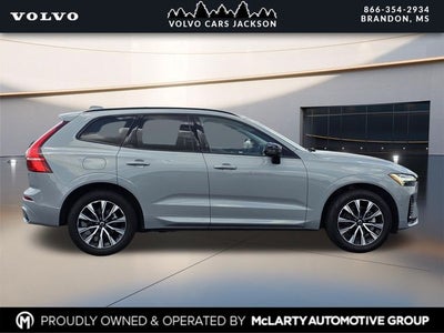 2024 Volvo XC60 B5 Plus Dark Theme