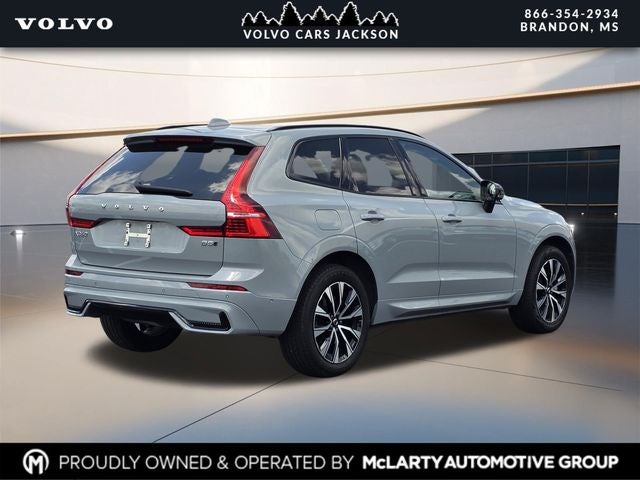 2024 Volvo XC60 B5 Plus Dark Theme