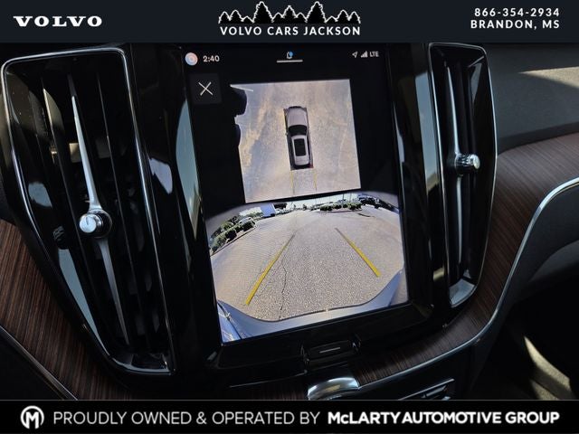 2024 Volvo XC60 B5 Plus Dark Theme