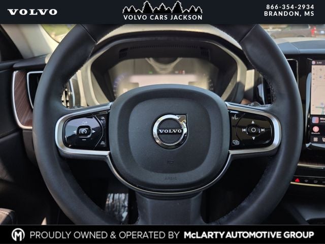2024 Volvo XC60 B5 Plus Dark Theme