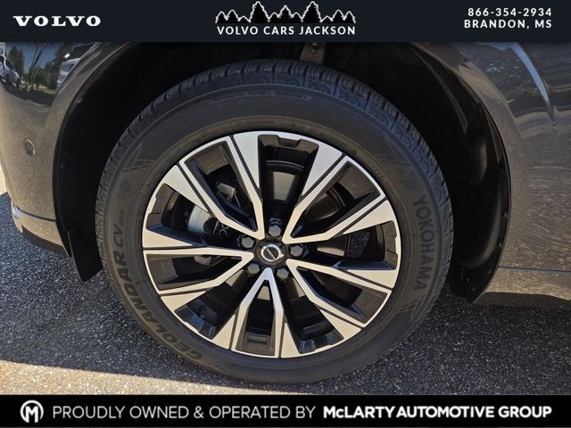 2024 Volvo XC60 B5 Plus Dark Theme