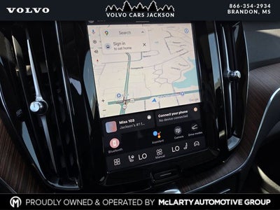 2024 Volvo XC60 B5 Plus Dark Theme