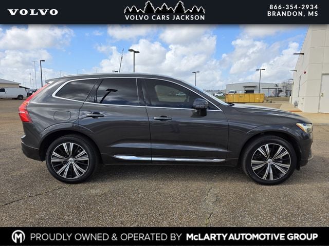 2022 Volvo XC60 B5 Inscription
