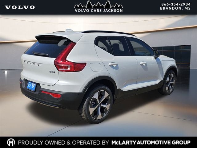 2026 Volvo XC40 B5 Plus