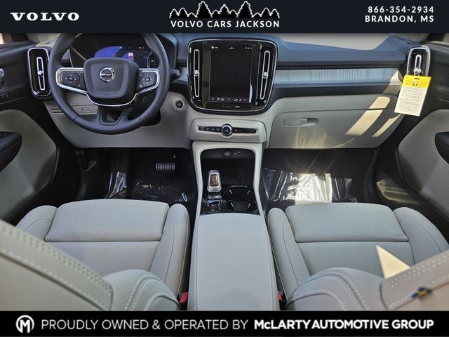 2026 Volvo XC40 B5 Plus