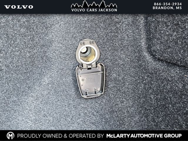 2026 Volvo XC40 B5 AWD Mild Hybrid Plus