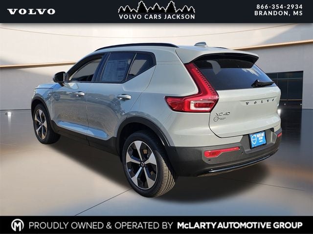 2026 Volvo XC40 B5 AWD Mild Hybrid Plus