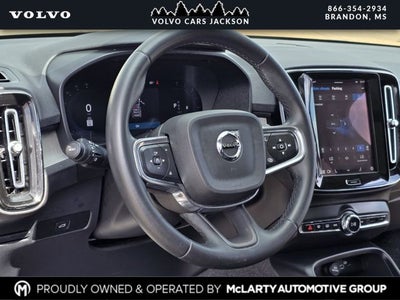 2024 Volvo XC40 B5 Plus Bright Theme