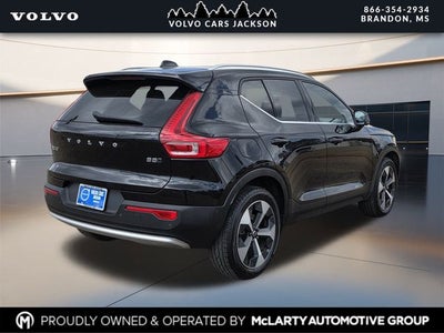 2024 Volvo XC40 B5 Plus Bright Theme