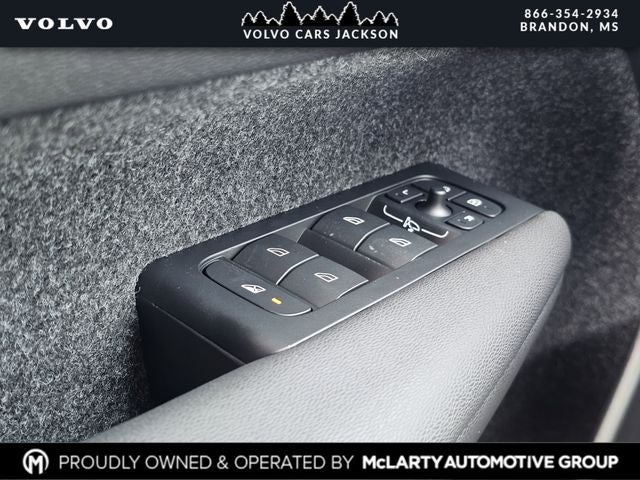 2026 Volvo XC40 B5 Core