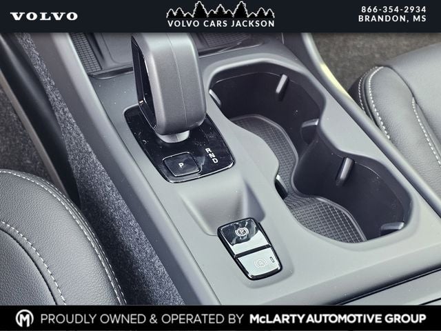 2026 Volvo XC40 B5 Core