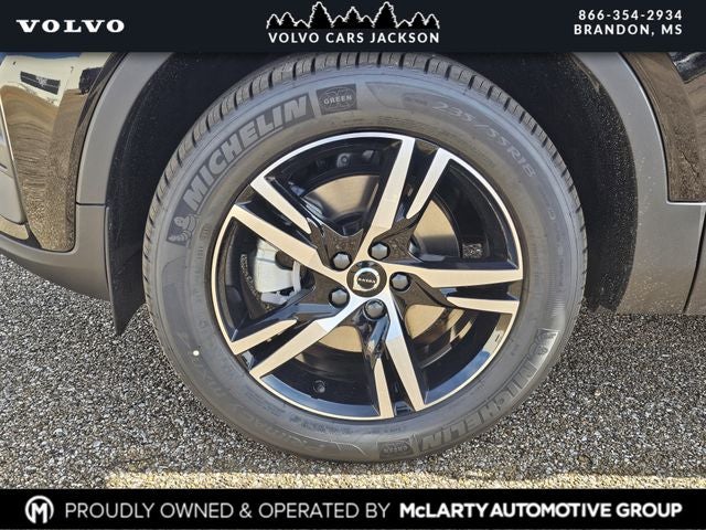 2026 Volvo XC40 B5 Core