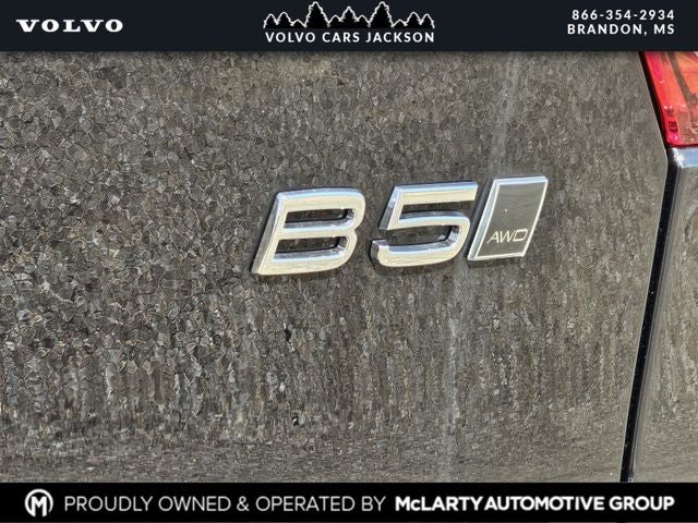 2026 Volvo XC40 B5 Core