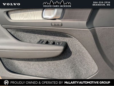 2026 Volvo XC40 B5 Core