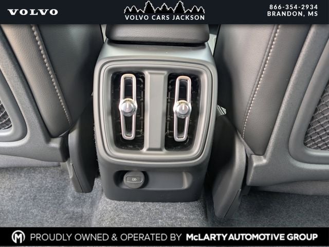 2026 Volvo XC40 B5 Core