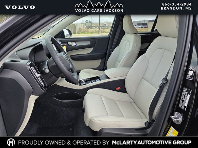 2026 Volvo XC40 B5 Ultra