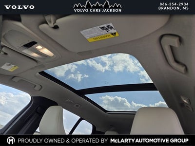 2026 Volvo XC40 B5 Ultra