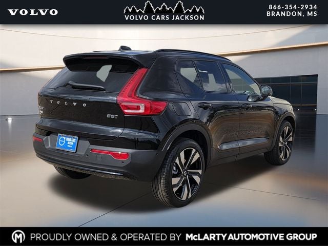 2026 Volvo XC40 B5 Ultra