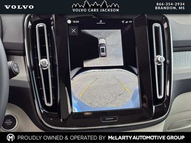 2026 Volvo XC40 B5 Ultra