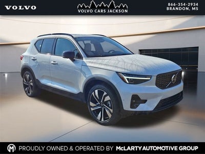 2026 Volvo XC40 B5 AWD Mild Hybrid Ultra