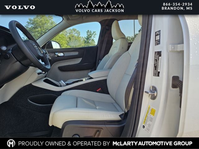 2026 Volvo XC40 B5 AWD Mild Hybrid Ultra