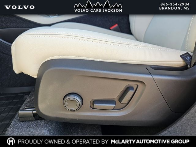 2026 Volvo XC40 B5 AWD Mild Hybrid Ultra