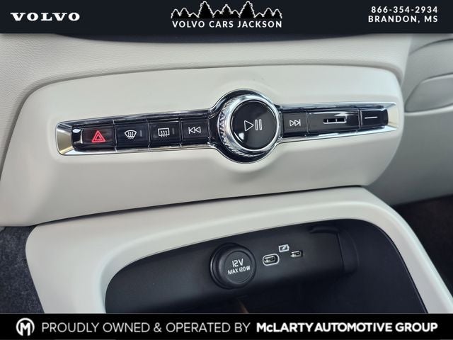 2026 Volvo XC40 B5 AWD Mild Hybrid Ultra