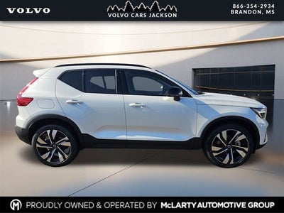 2026 Volvo XC40 B5 AWD Mild Hybrid Ultra
