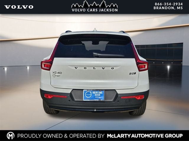 2026 Volvo XC40 B5 AWD Mild Hybrid Ultra