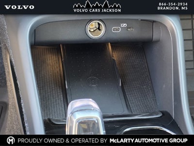 2026 Volvo XC40 B5 Ultra