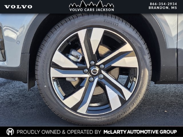 2026 Volvo XC40 B5 Ultra