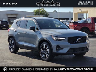 2026 Volvo XC40 B5 Ultra