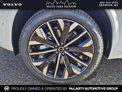 2026 Volvo XC90 B5 Plus