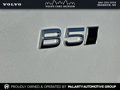 2026 Volvo XC90 B5 Plus