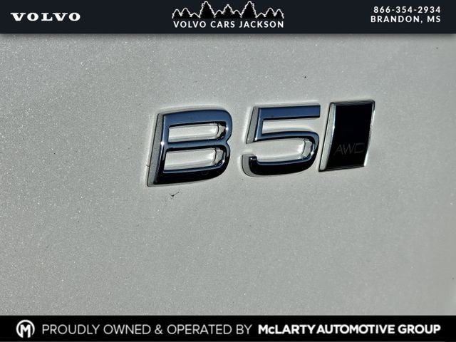 2026 Volvo XC90 B5 Plus