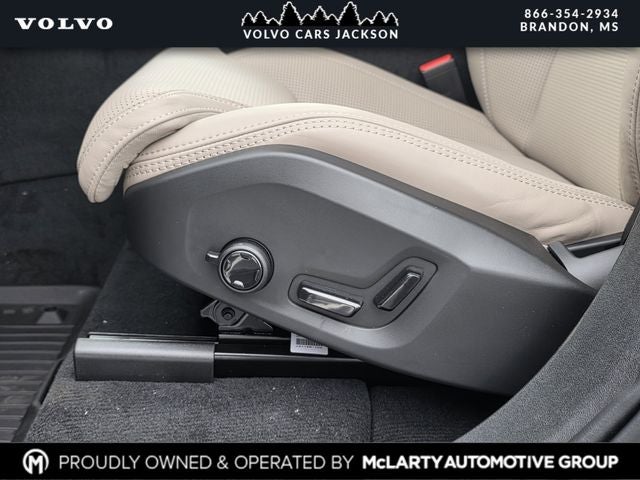 2026 Volvo XC90 B5 Ultra 6-Seater