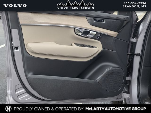 2026 Volvo XC90 B5 Ultra 6-Seater