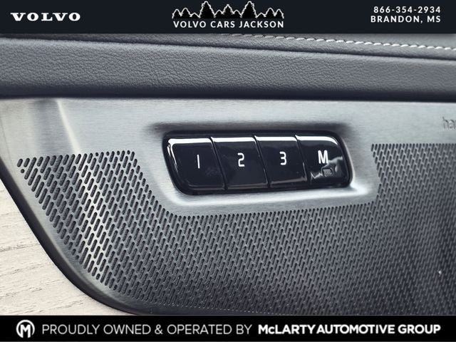 2026 Volvo XC90 B5 Ultra 6-Seater