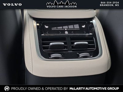 2026 Volvo XC90 B5 Ultra 6-Seater