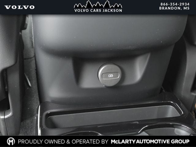 2026 Volvo XC90 B5 Ultra 6-Seater