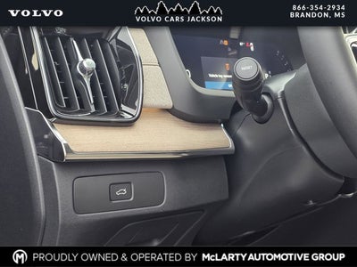 2026 Volvo XC90 B5 Ultra 6-Seater