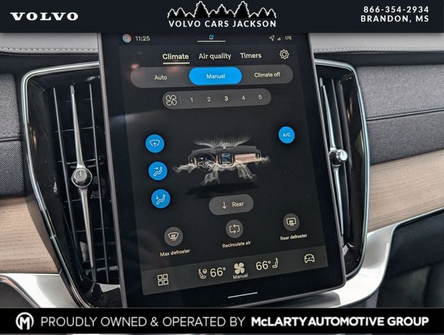 2026 Volvo XC90 B5 Plus