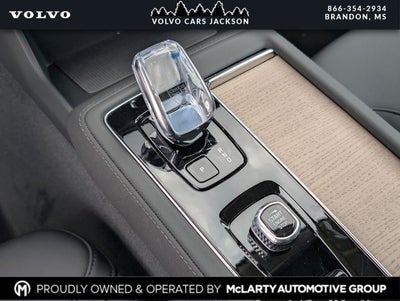 2026 Volvo XC90 B5 Plus