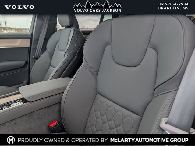 2026 Volvo XC90 B5 Plus