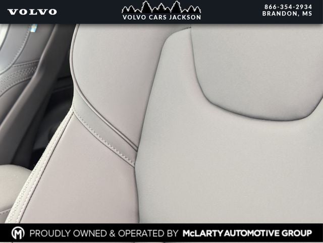 2026 Volvo XC90 B5 Plus