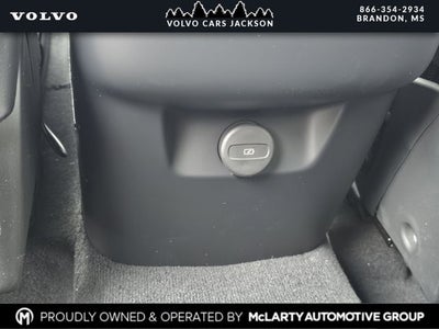 2026 Volvo XC90 B5 Core