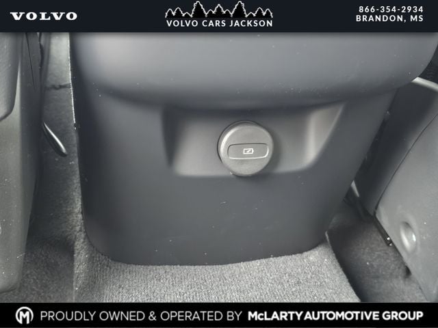 2026 Volvo XC90 B5 Core