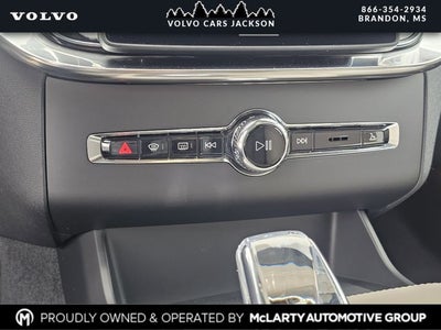 2026 Volvo XC90 B5 Core